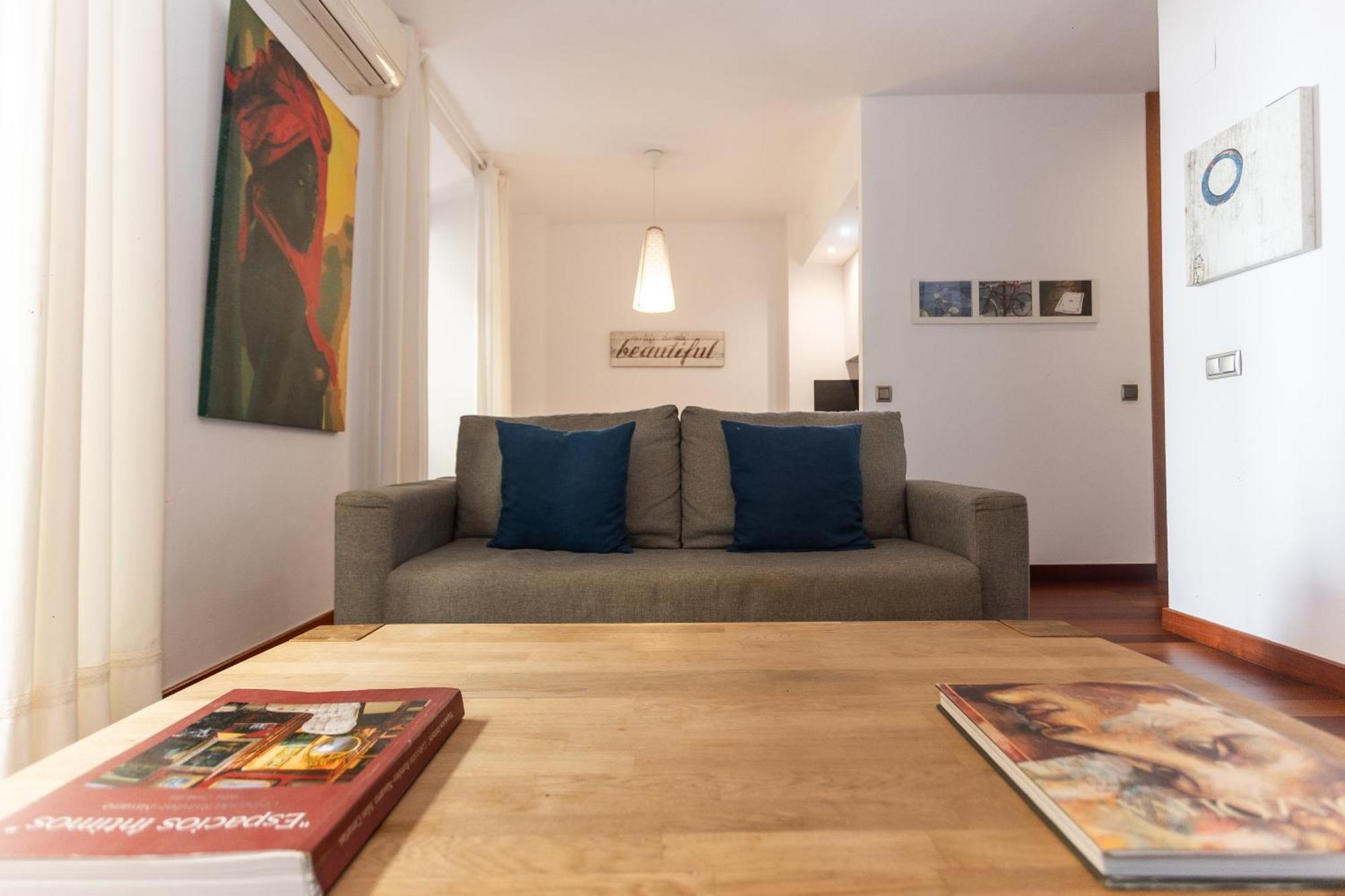 La Casa De La Alameda Apartment มาลากา ภายนอก รูปภาพ