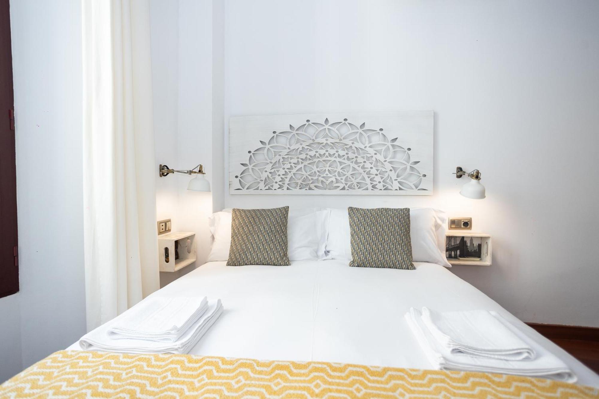 La Casa De La Alameda Apartment มาลากา ภายนอก รูปภาพ