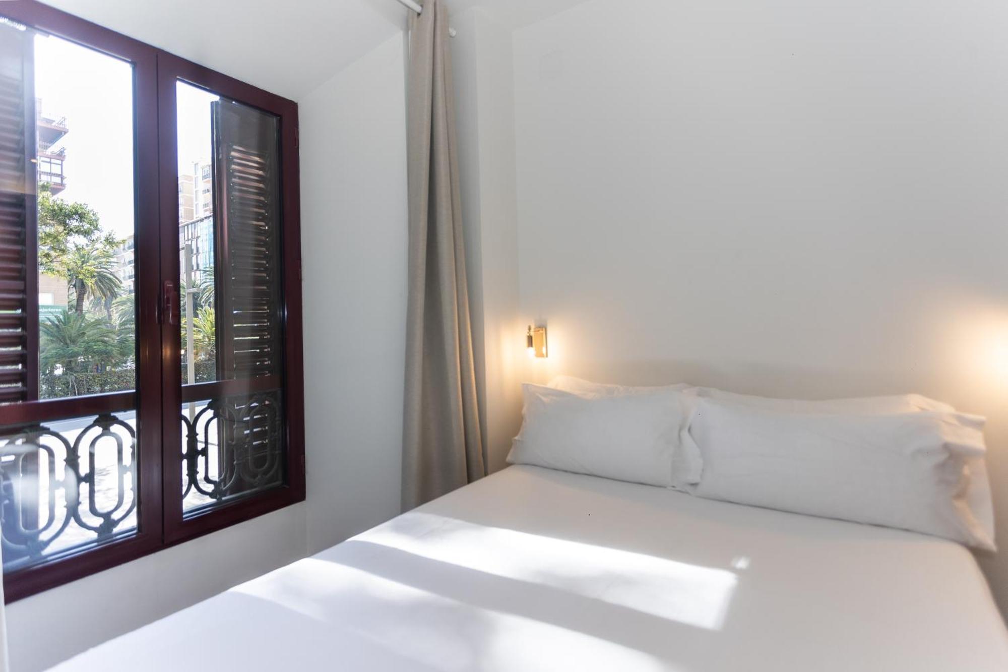 La Casa De La Alameda Apartment มาลากา ภายนอก รูปภาพ