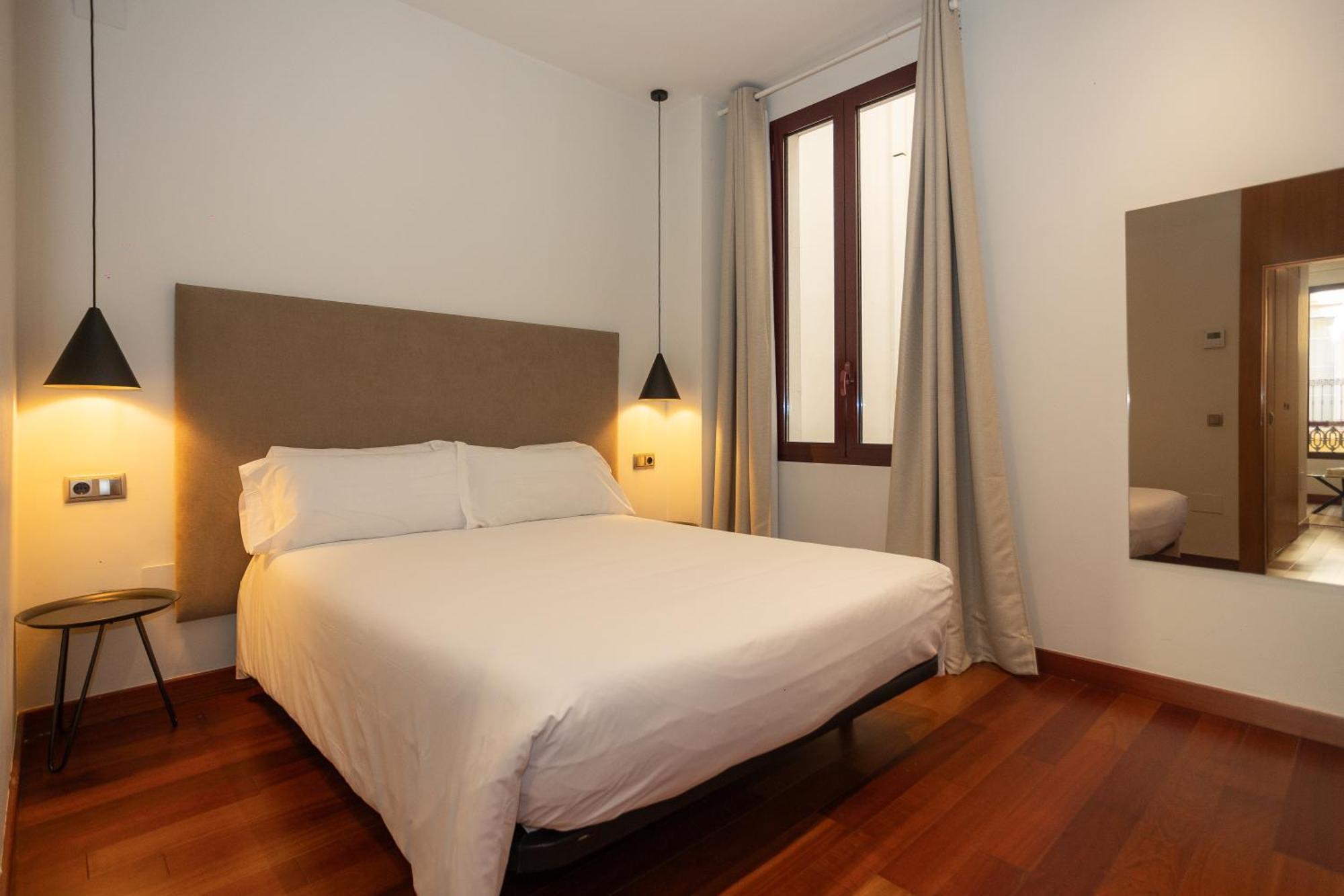 La Casa De La Alameda Apartment มาลากา ภายนอก รูปภาพ