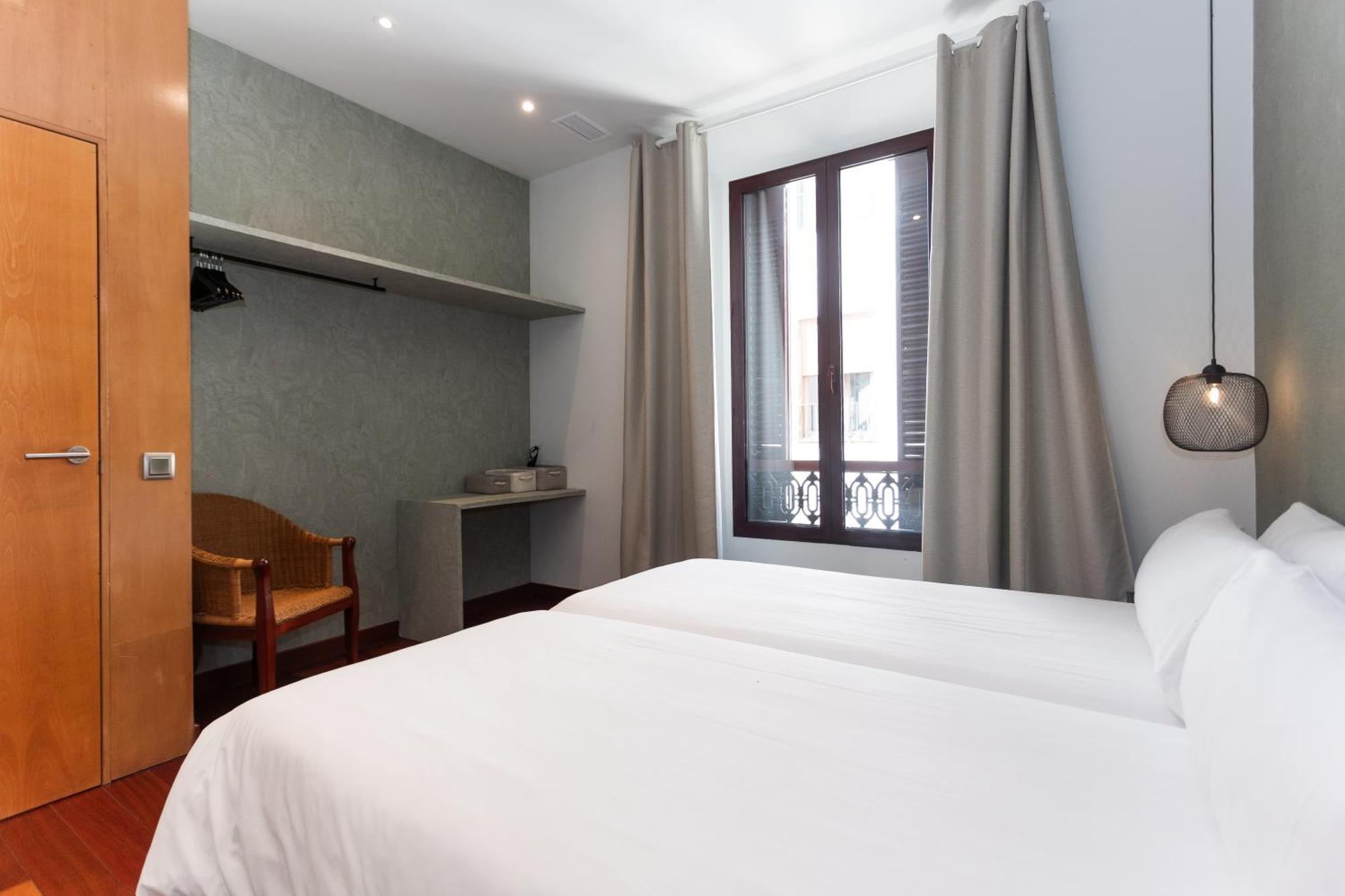 La Casa De La Alameda Apartment มาลากา ภายนอก รูปภาพ