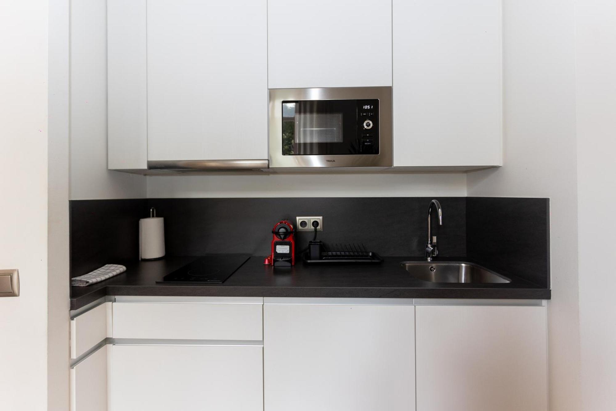 La Casa De La Alameda Apartment มาลากา ภายนอก รูปภาพ